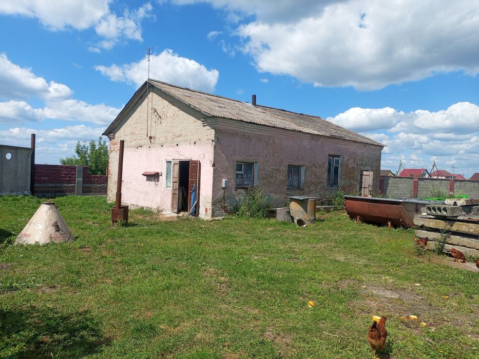 Приміщення в оренду. Кузня. склад. граж. майстерня . Можлива продажа.