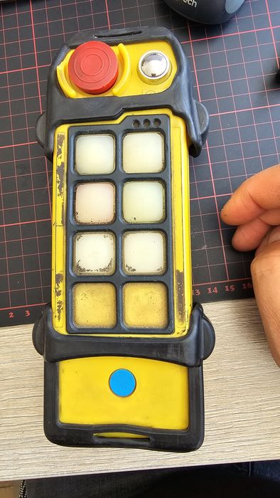 Pilot r25 tx irel radiowy do suwnicy Bielsko-Biała • OLX.pl