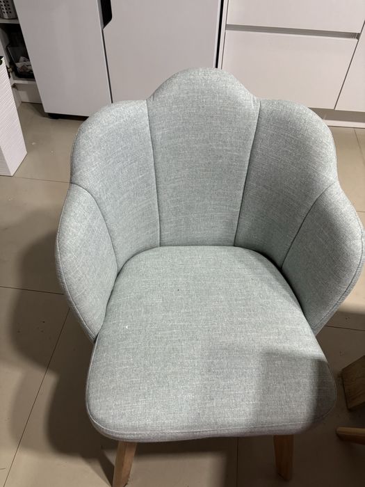 3 cadeiras azul água