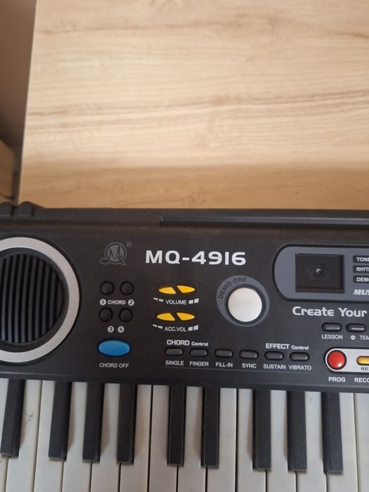 Keyboard elektronic