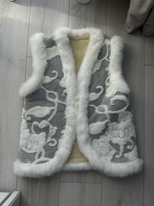 Кептар (жилетка) з овчини жіночий
