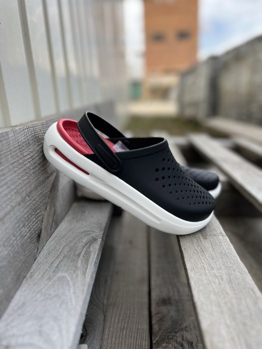 Чоловічі Крокси Crocs In Motion Розміри від 36-44