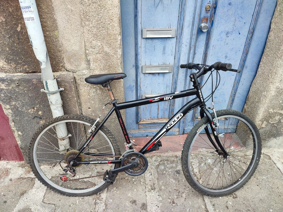 Lote de  4 bicicletas