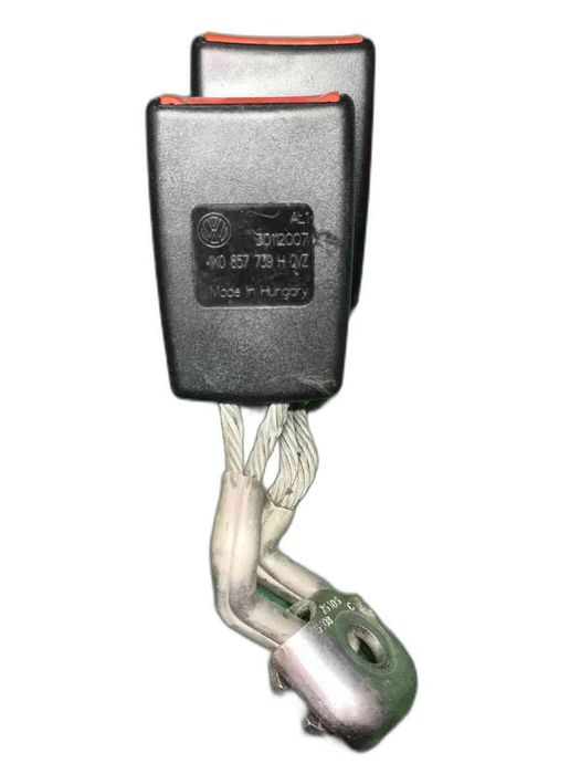 Encaixe de Cinto Central VW GOLF V