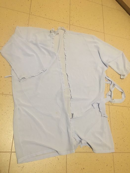 Triumph delikatny lodowoniebieski peniuar/podomka S