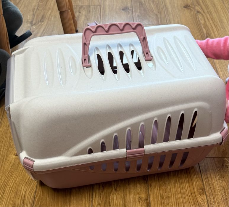 Переноска для тварин