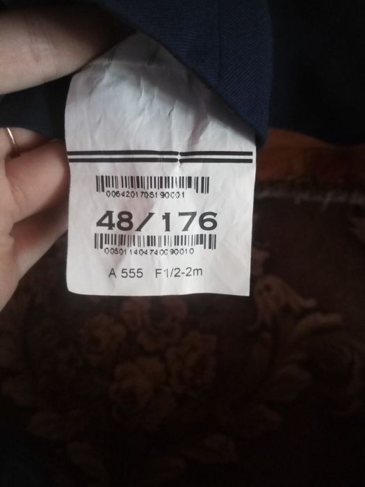 Продам костюм...