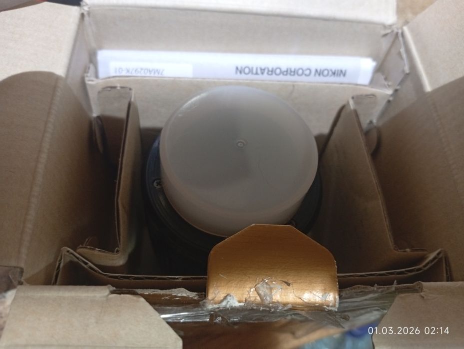 Объектив.  Nikon