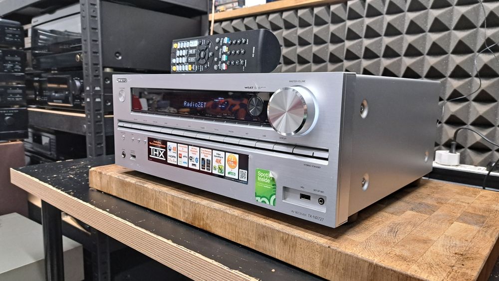 Amplituner Onkyo TX-NR727 z pilotem