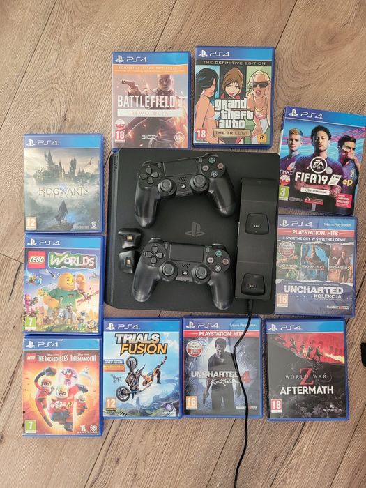 Zestaw konsola PS4