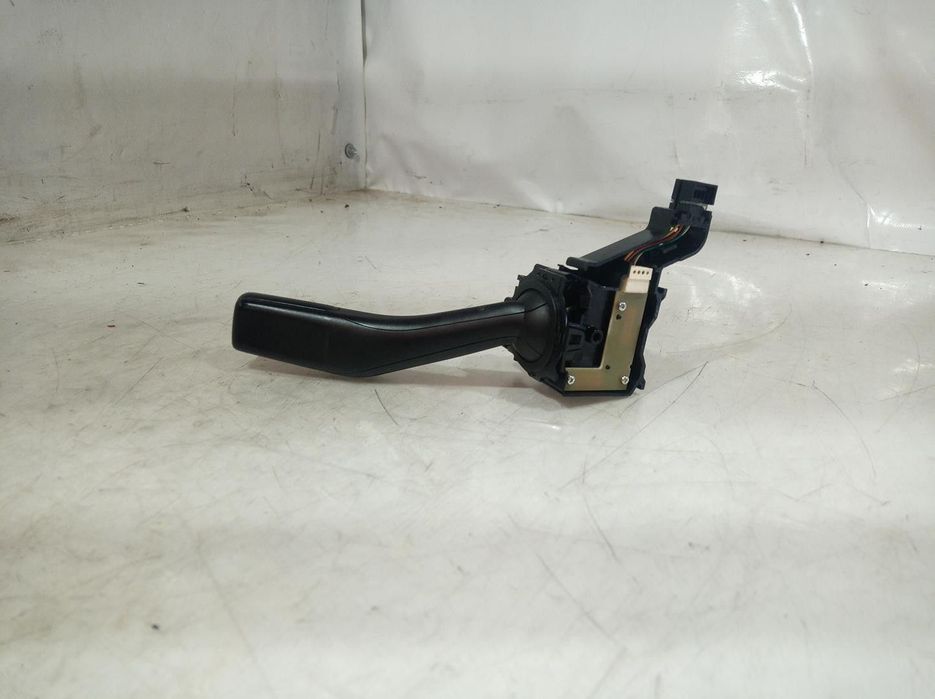 COMANDO LUZES VOLKSWAGEN GOLF V 2006 -1K0953513