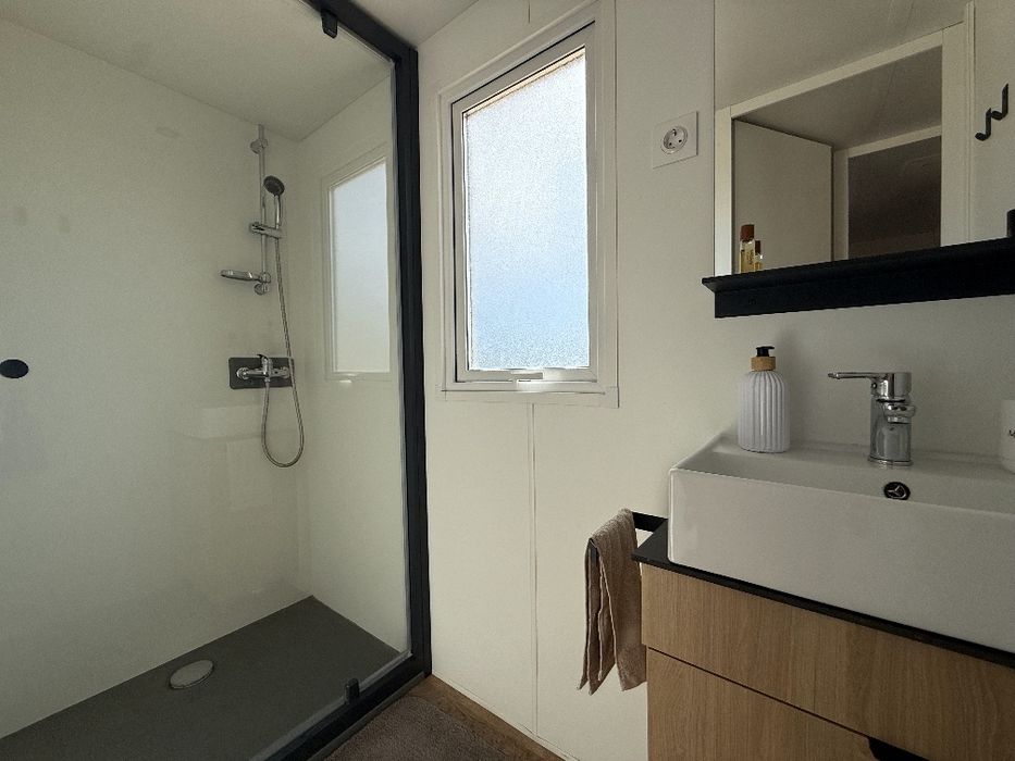 Magnifica Mobile Home de 2 quartos à venda em Portugal