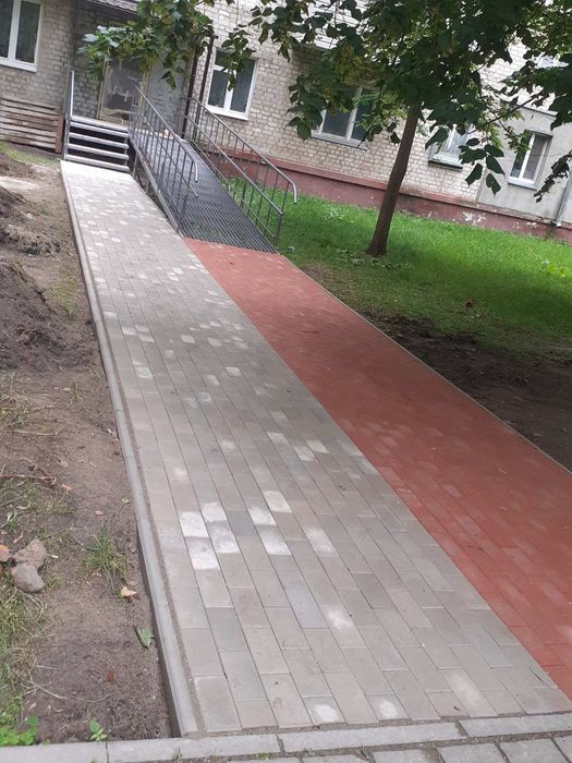 Тротуарна плитка,бетонні огорожі ,можливе вкладання  тратуарноі плитка,та встановлення бетонного паркану,доставка погрузка вигрузка взаголом під ключ