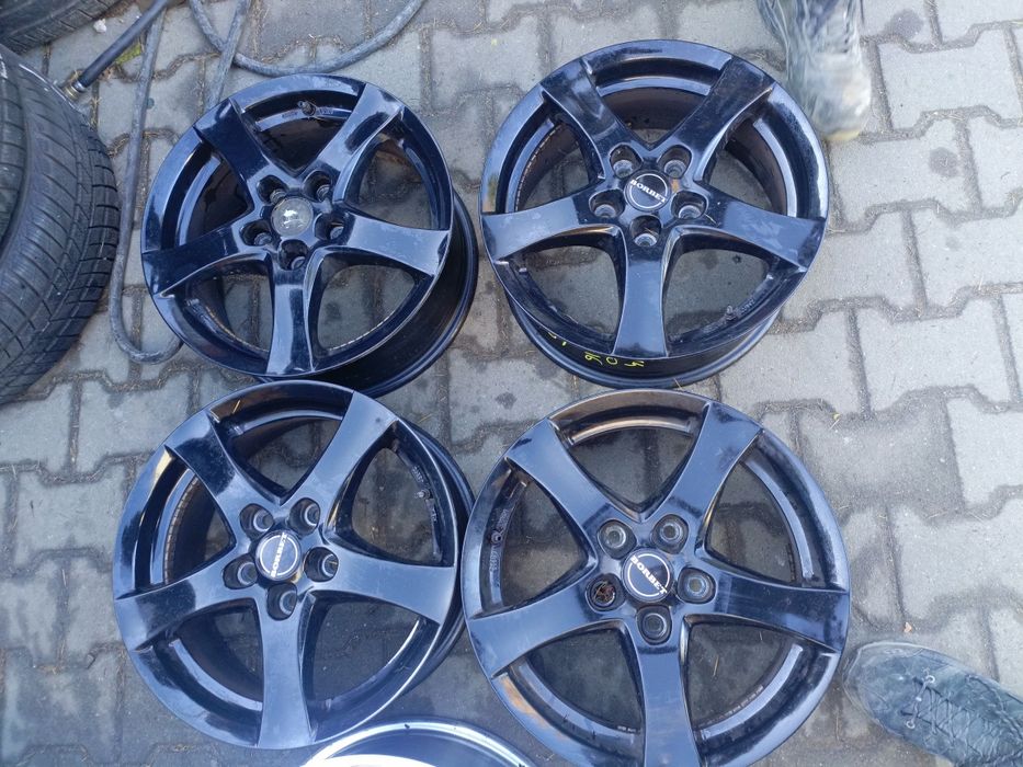 Felgi aluminiowe 6,5jx16 et50 5x114,3 Kia Hyundai Mazda