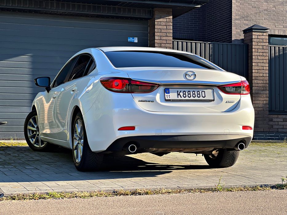 Mazda 6 Официальный не крашена