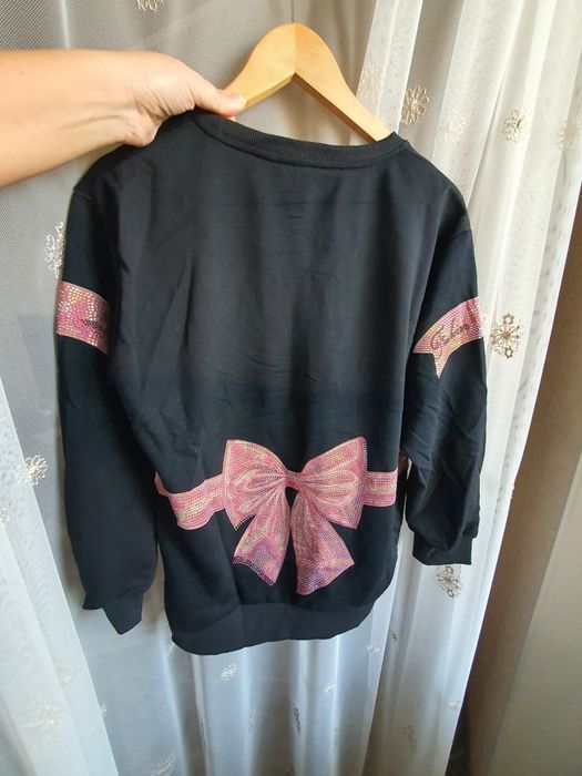 Свитшот мишка в камешках