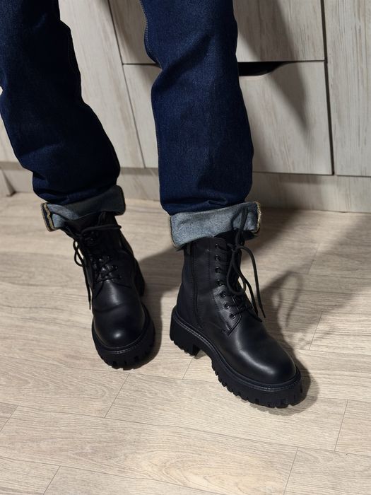 Зимові ботинки (берці) в стилі Celine Bulky