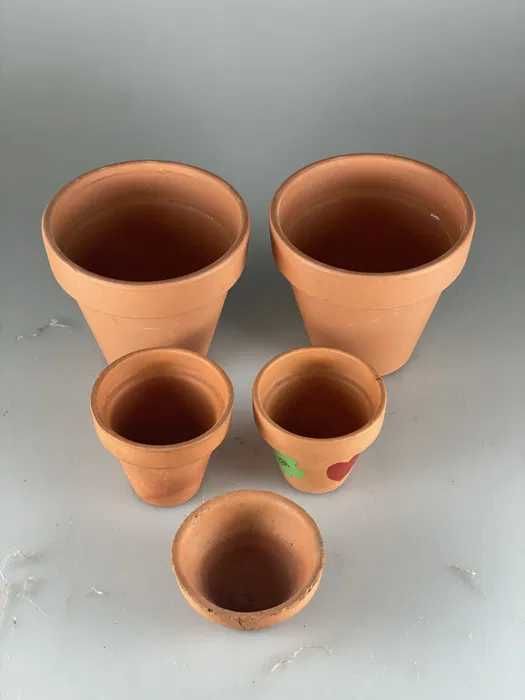 Conjunto de vasos de barro