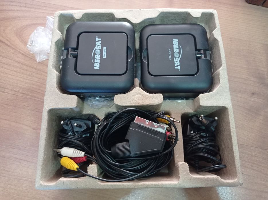 5.8GHz Audio and Video Extender iberosat64585237713665123