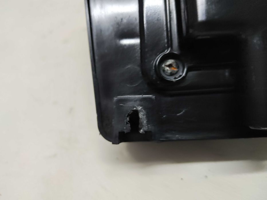 DERBI GPR 125 MALAGUTI RST 125 Airbox Obudowa Filtra Dolot Gaźnika
