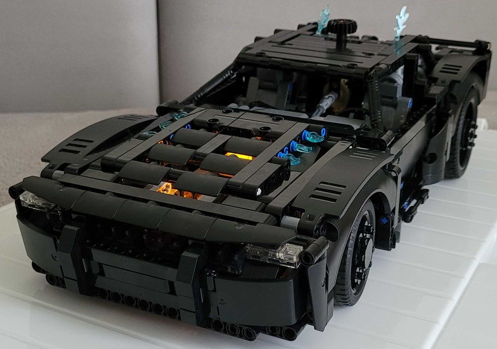Lego Technic 42127, Batman - Batmobil