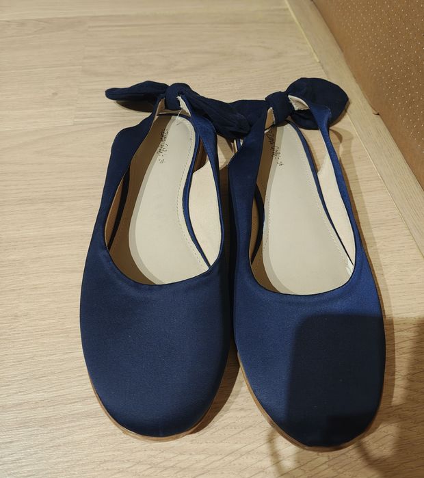 Buty granatowe Zara rozm 36