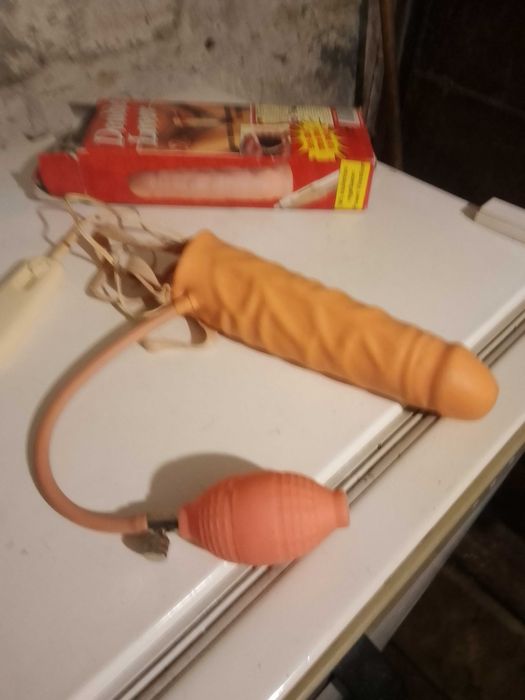 Продам Массажер с вибрацией