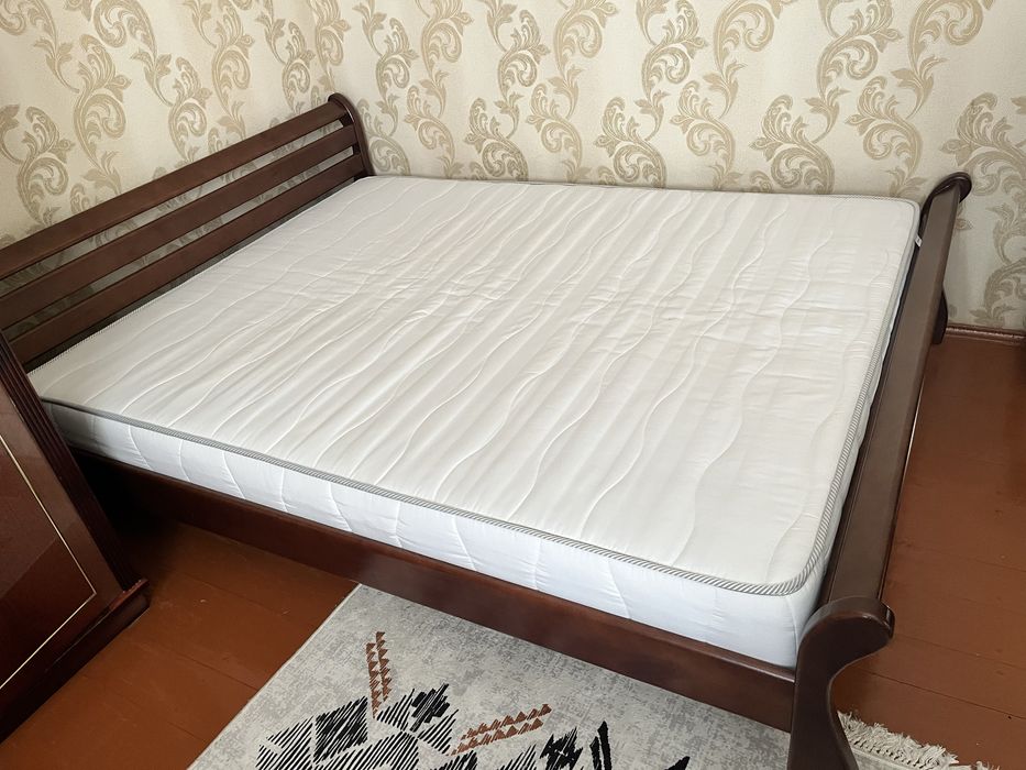 Ліжко євро+матрац