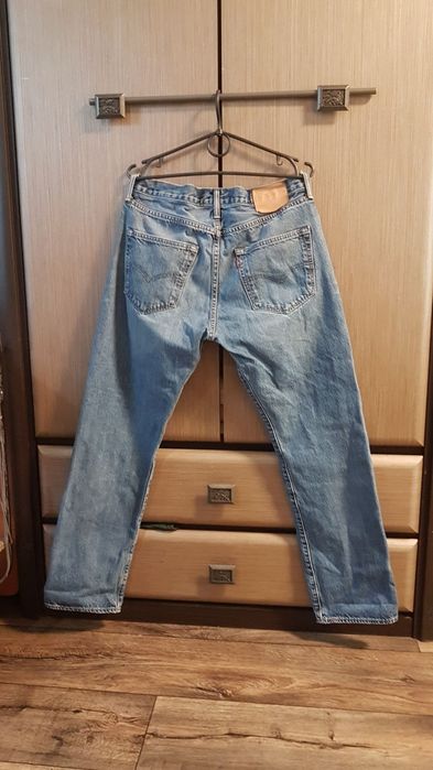 Джинсы Левайс. .р.W32 / L30.
