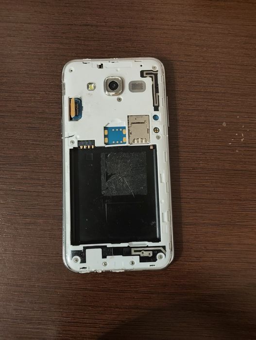 Samsung (який не знаю