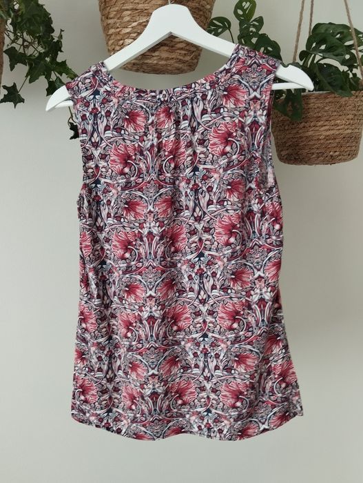 Wiosenna, letnia bluzka w kwiaty z wiskozy, top r. 34 XS comma,
