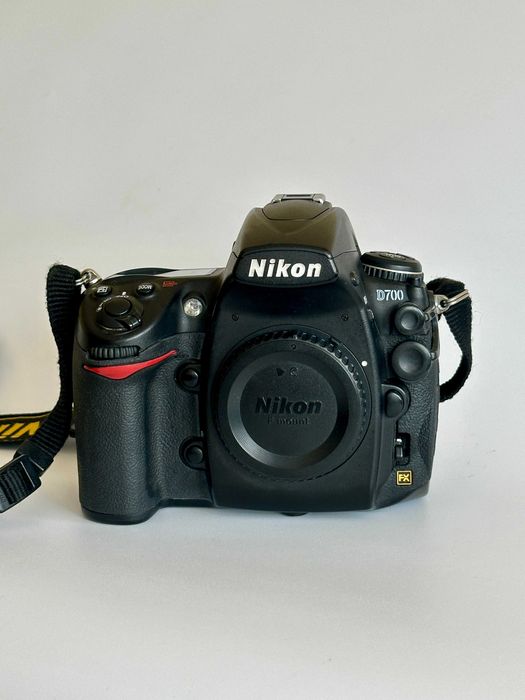 Цифровий фотоапарат NIKON D700