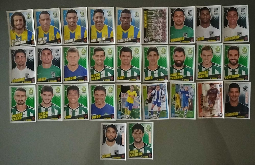 Lotes de cromos "Futebol 2015/16" (listas na última foto)