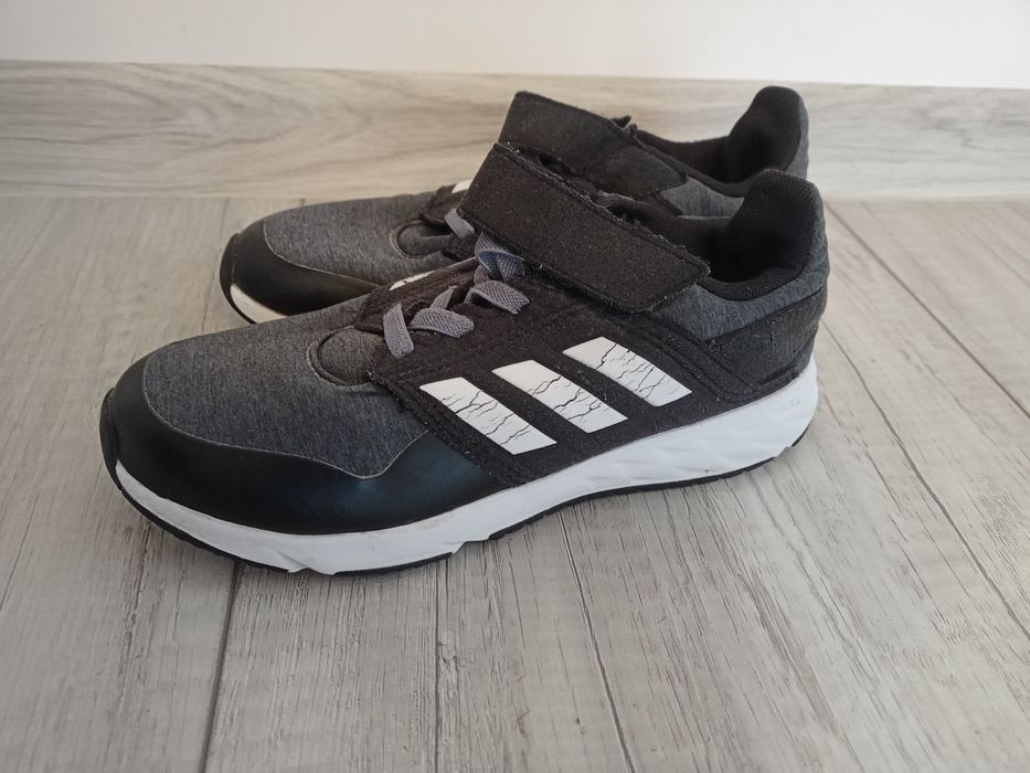 Buty Adidas rozmiar 34
