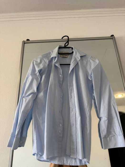 Жіночі сорочки класичного крою.