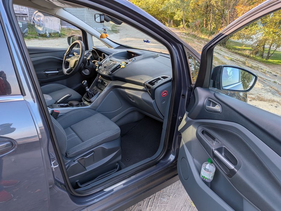 продам автомобіль Ford Cmax 2.0