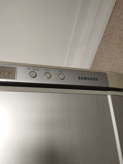 Frigorífico Samsung no frost (2anos de garantia)