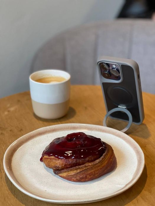 Універсальний чохол-стенд 360 з MagSafe