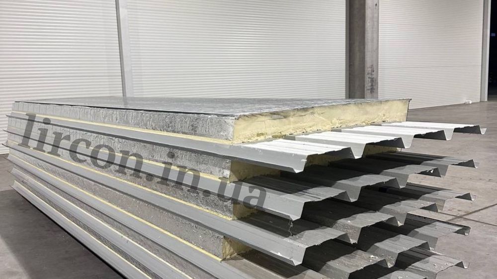 УНІВЕРСАЛЬНІ дахові сендвіч панелі | Панелі для промислових будівель