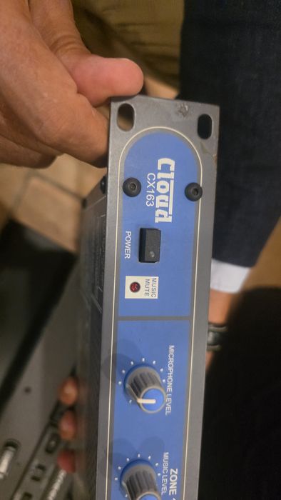 Controlador de som do microfone