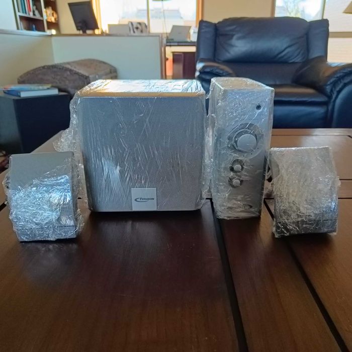 Mini amplificador - Typhon acoustic 2:1