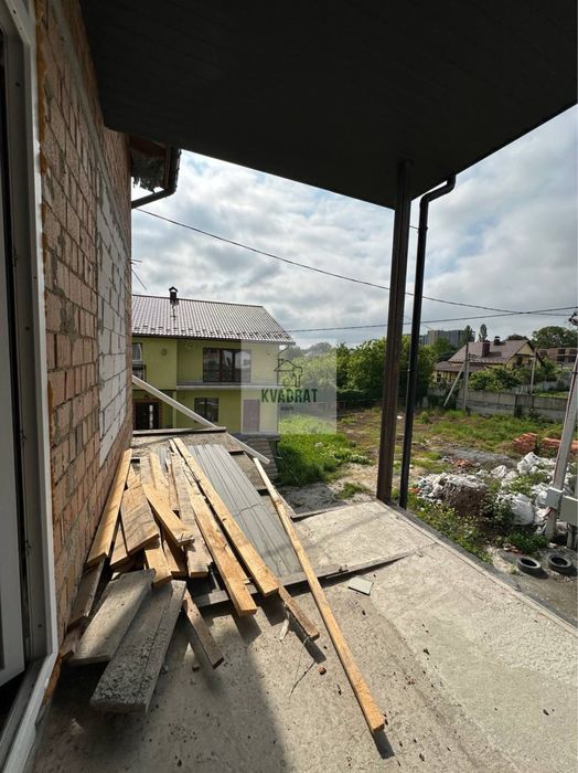 Продам котедж від власника у центрі мікрорайона Жовтневого