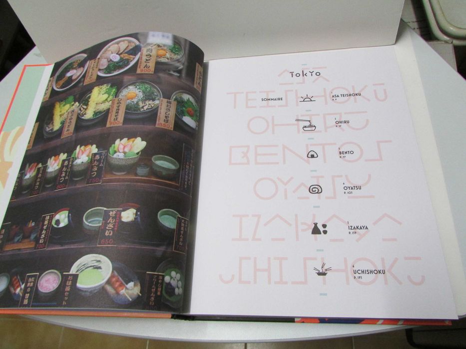 Livro culinária japonesa: "Tokyo - Les recettes culte" de Maori Murota
