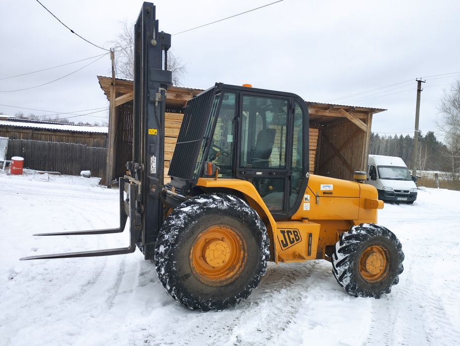 JCB     926     4x4