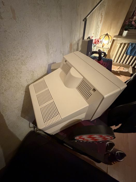 Monitor Commodore 1085s D3 stan 100% sprawny