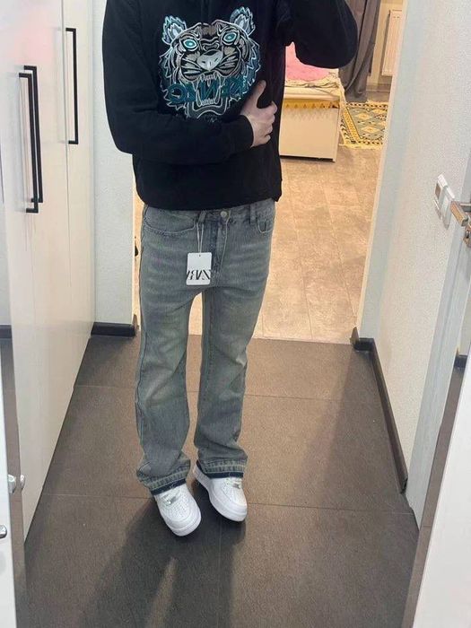 Джинсы Zara flared drip