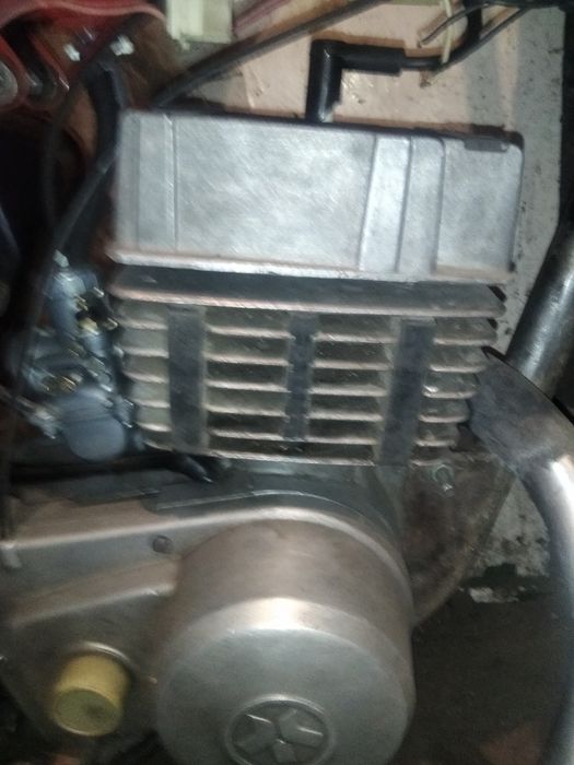 Двигатель минск лидер 125  ( не восход, иж, ми, Ява)