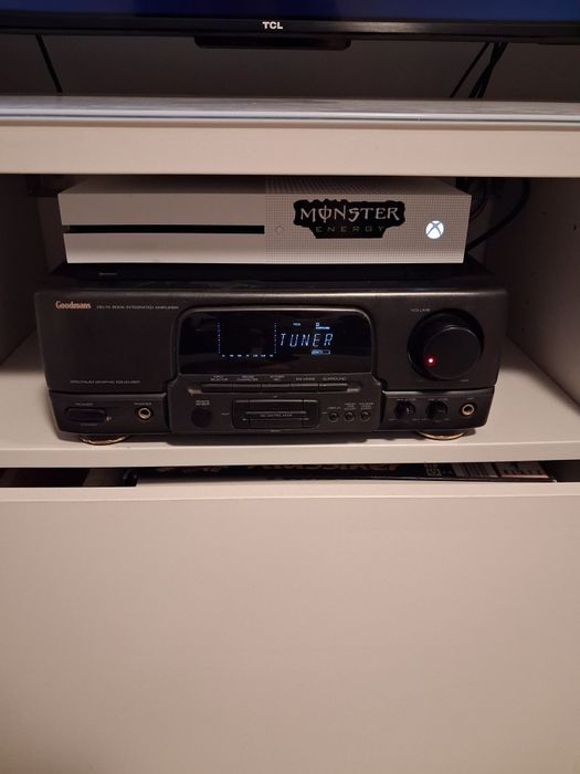 Telewizor konsola kino domowe