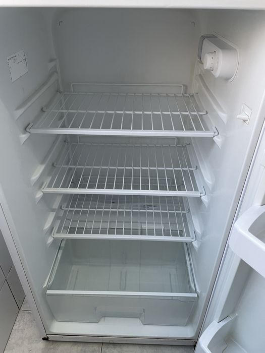 maquina de lavar roupa + frigorifico