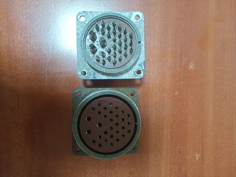 Разъемы (соединители) 2РМ24Б19Г1В1, разъем (п/м) ШР55П35НШ3 (б/у)